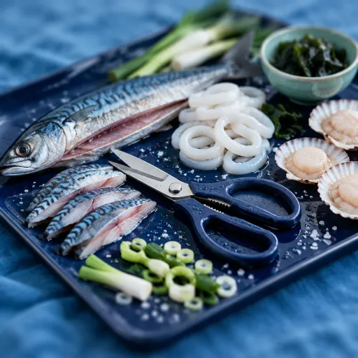 Ciseaux de cuisine : l'outil que les chefs japonais préfèrent au couteau pour la moitié des découpes