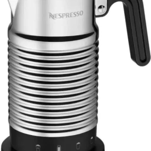 Test Nespresso Aeroccino 4 : le mousseur à lait qui simplifie les cappuccinos à la maison