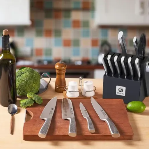 Test imarku A31 : un gros set de 14 couteaux qui fait le job sans se ruiner