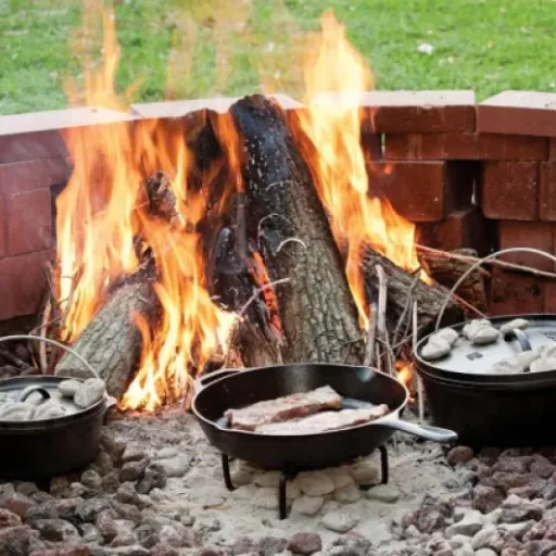 Test Lodge Poêle en fonte 30cm : la grosse poêle qui fait le job mais demande un peu de boulot