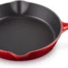 Test Le Creuset Skillet profond 26 cm : la poêle lourde mais fiable pour tout faire mijoter